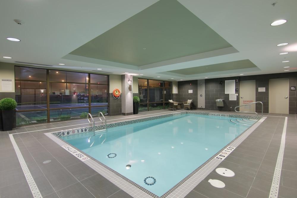 Hampton Inn & Suites By Hilton Toronto Markham Extérieur photo