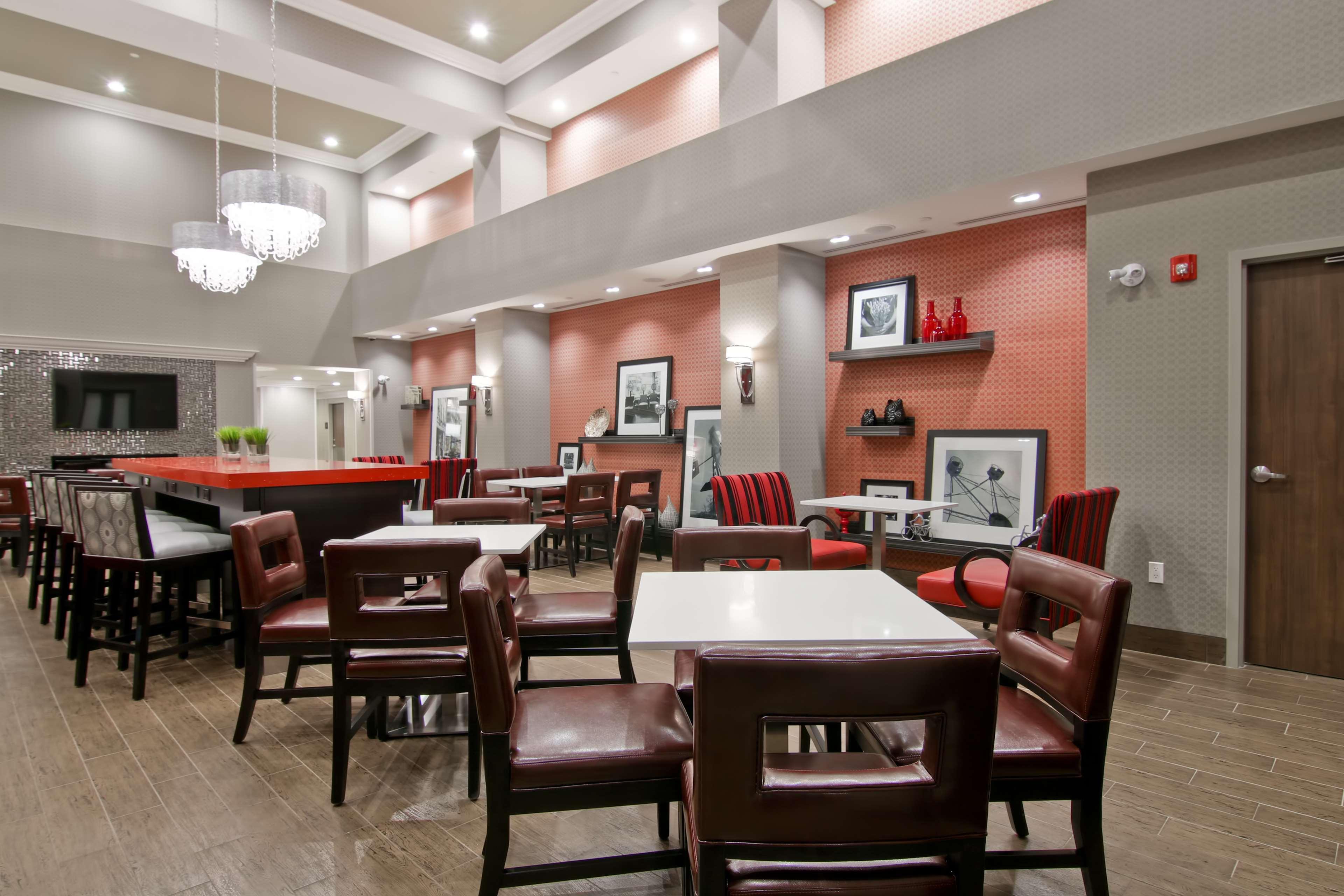 Hampton Inn & Suites By Hilton Toronto Markham Extérieur photo