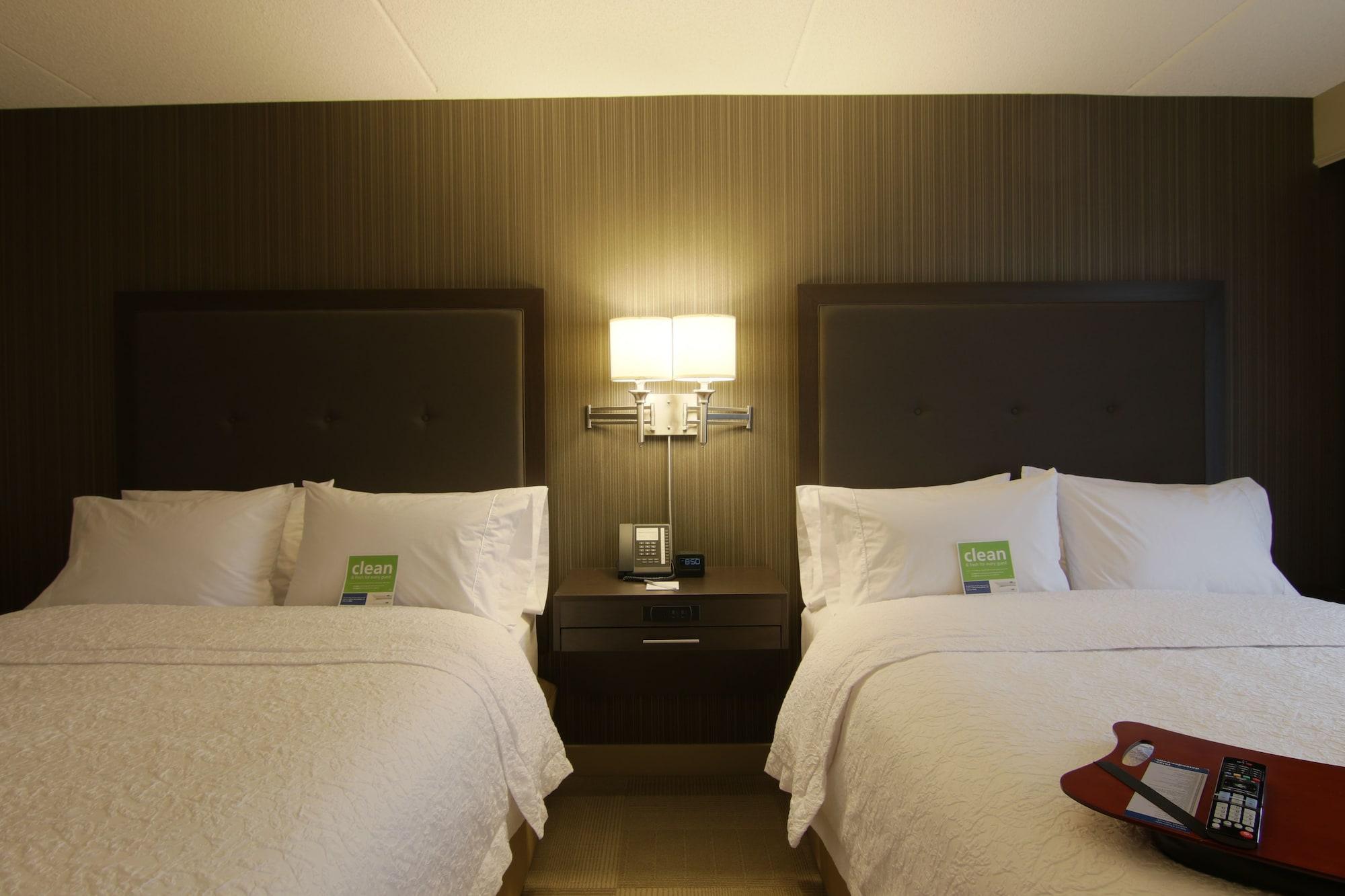Hampton Inn & Suites By Hilton Toronto Markham Extérieur photo