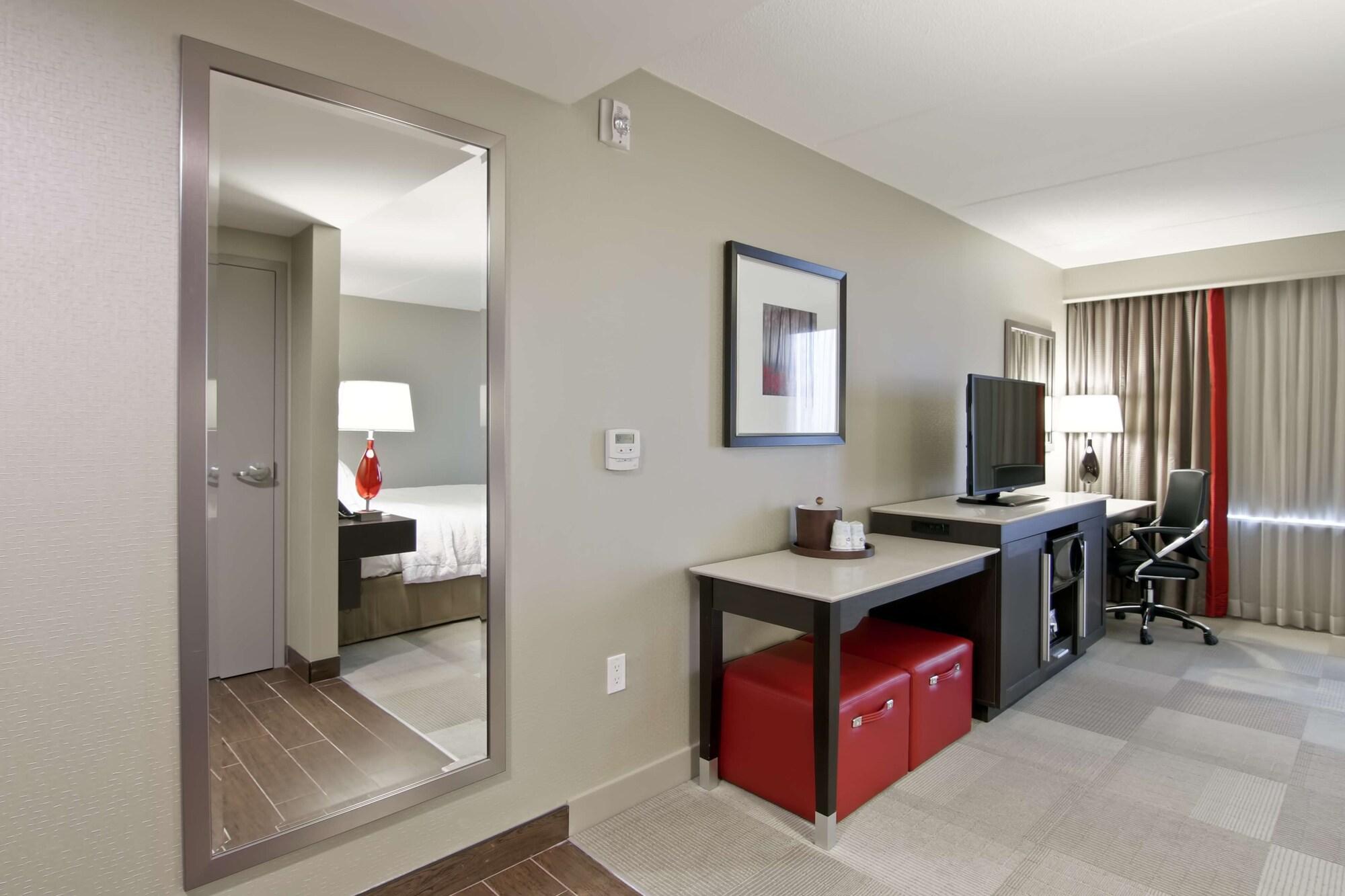 Hampton Inn & Suites By Hilton Toronto Markham Extérieur photo