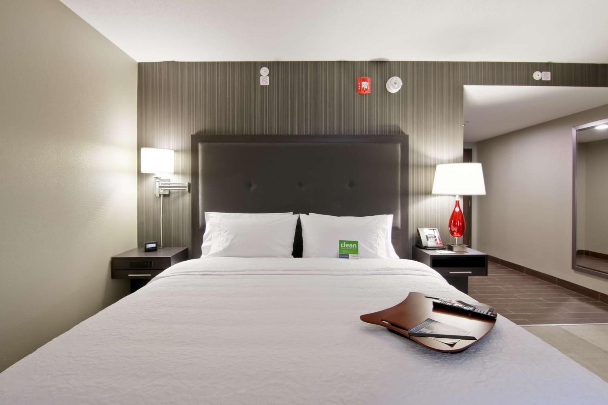 Hampton Inn & Suites By Hilton Toronto Markham Extérieur photo