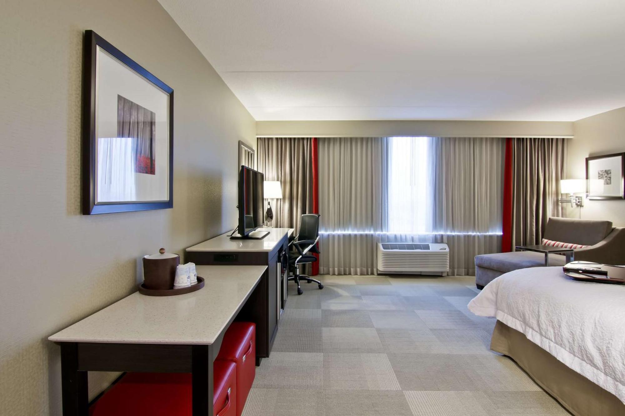 Hampton Inn & Suites By Hilton Toronto Markham Extérieur photo